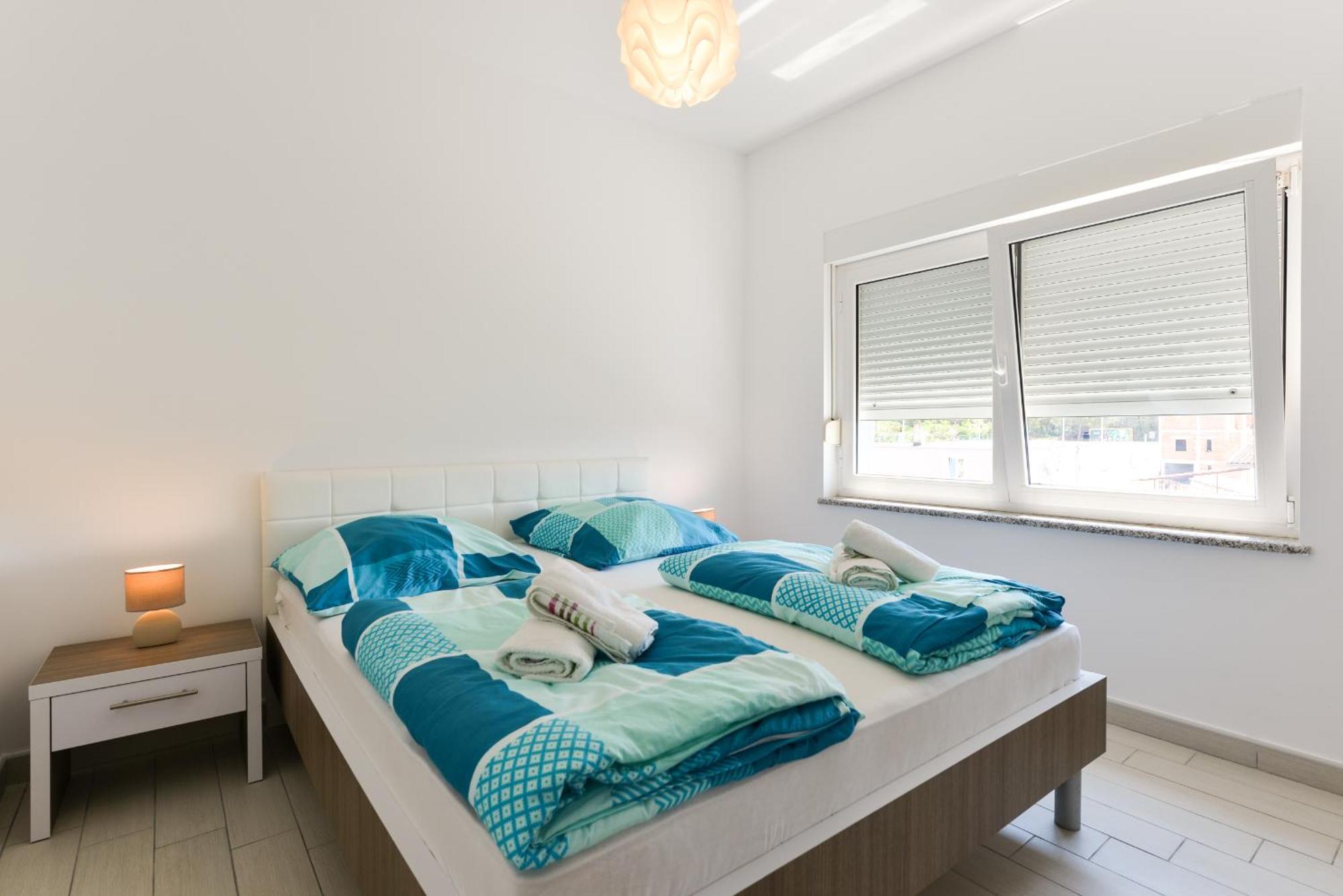 Apartmani Martin Mit Beheiztem Pool With Heated Pool بيبينيا المظهر الخارجي الصورة