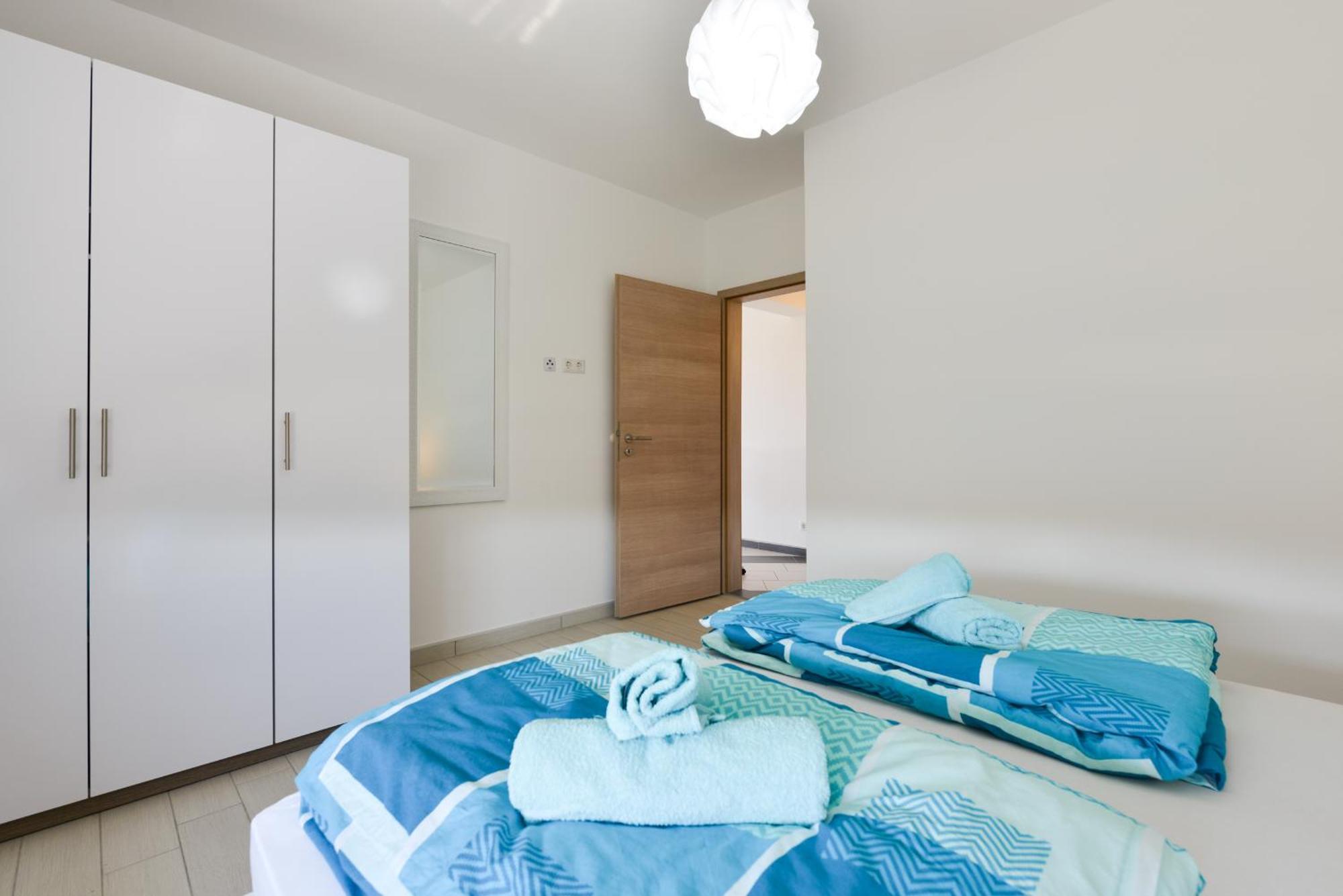 Apartmani Martin Mit Beheiztem Pool With Heated Pool بيبينيا المظهر الخارجي الصورة