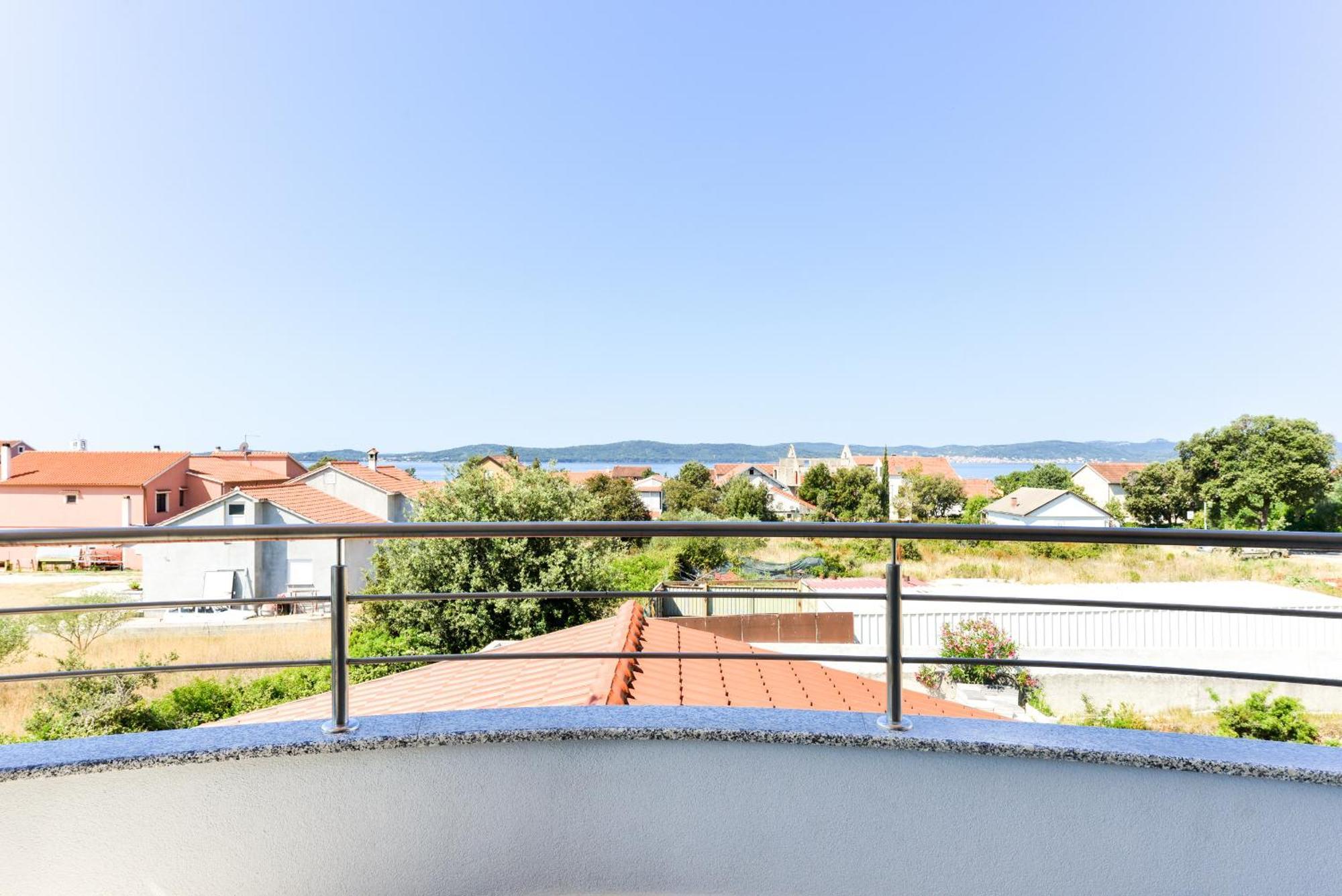 Apartmani Martin Mit Beheiztem Pool With Heated Pool بيبينيا المظهر الخارجي الصورة